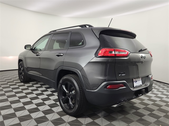 2015 Jeep Cherokee Latitude Altitude photo 2