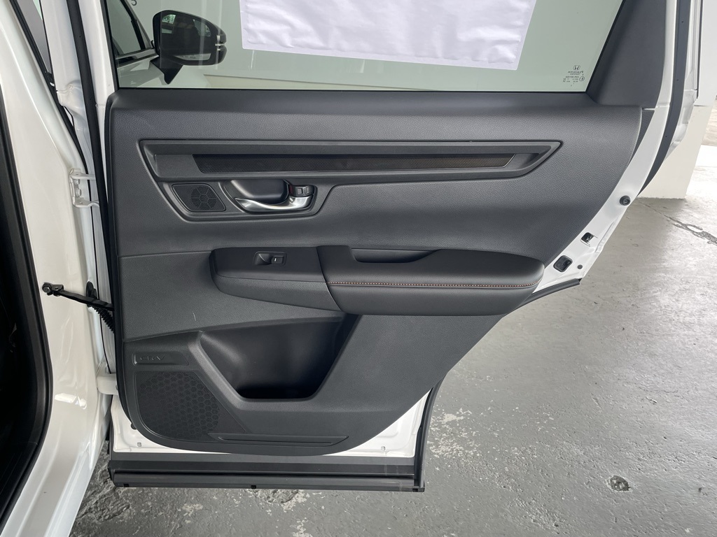 2026 Honda CR-V Hybrid Sport-L photo 27
