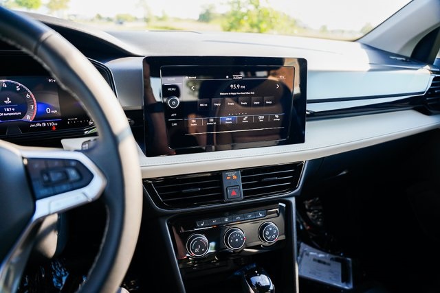 2025 Volkswagen Taos S photo 11