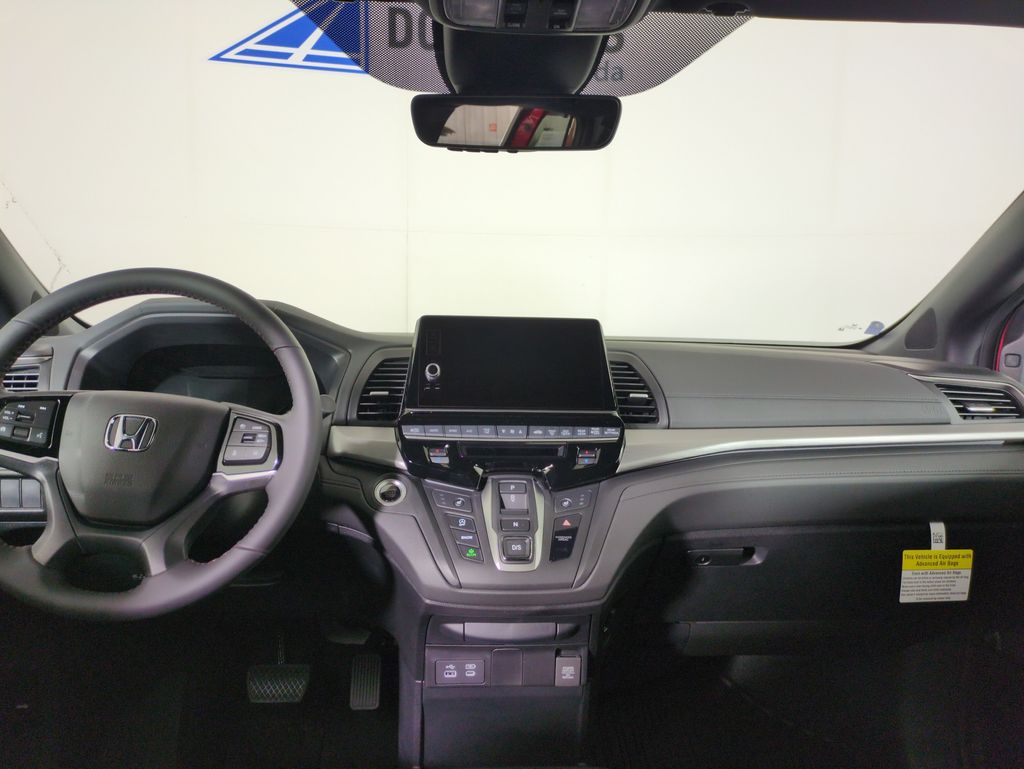 2026 Honda Odyssey photo 17