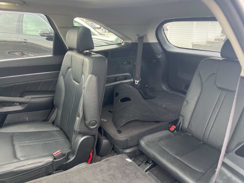 2023 KIA SORENTO - Image 9