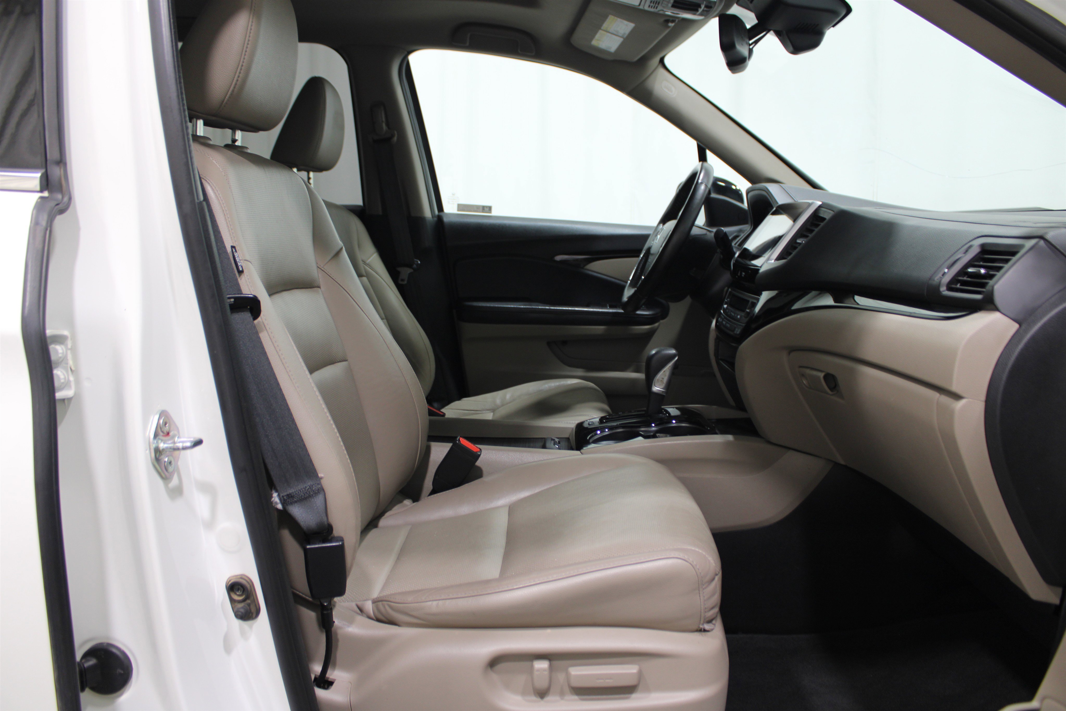 2019 Honda Ridgeline RTL-E photo 20