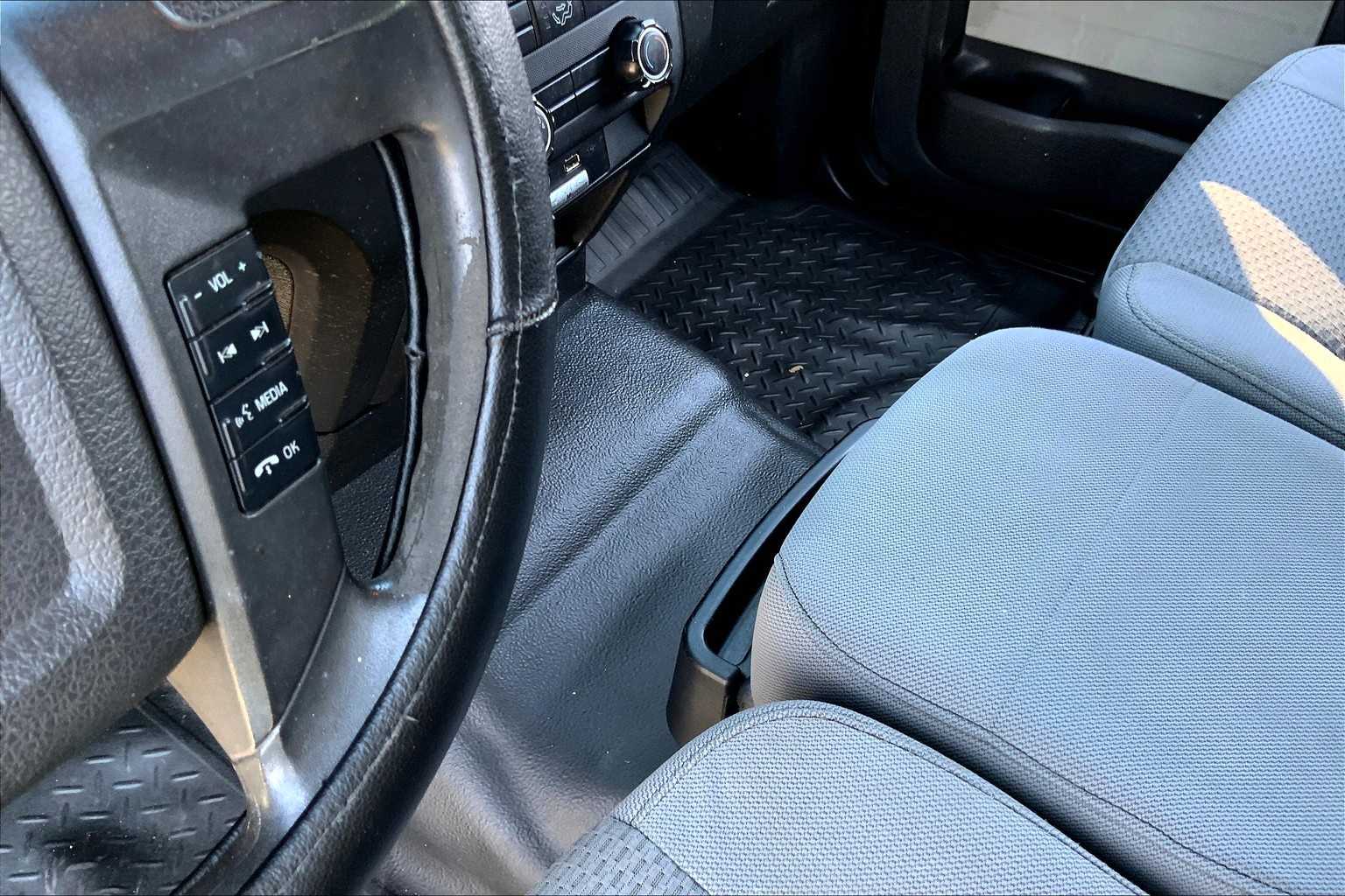 2014 Ford F-150 XL photo 14