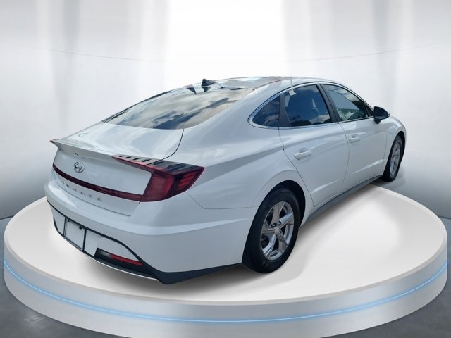 2023 Hyundai Sonata SE photo 3