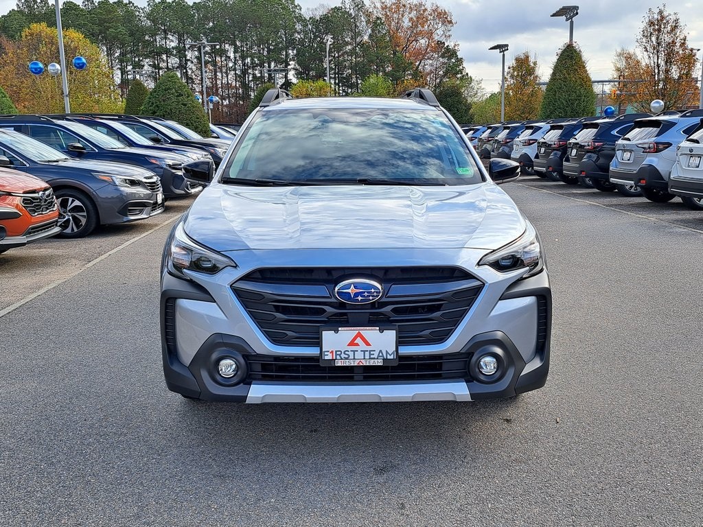 2025 Subaru Outback Limited XT photo 3