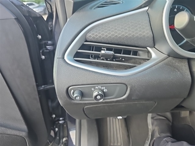 2023 Chevrolet Malibu 1LT photo 19