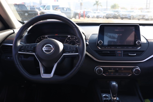 2020 Nissan Altima 2.5 SR photo 19