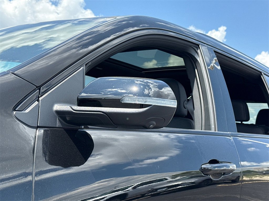 2025 Gmc Acadia Elevation Black Edition photo 12