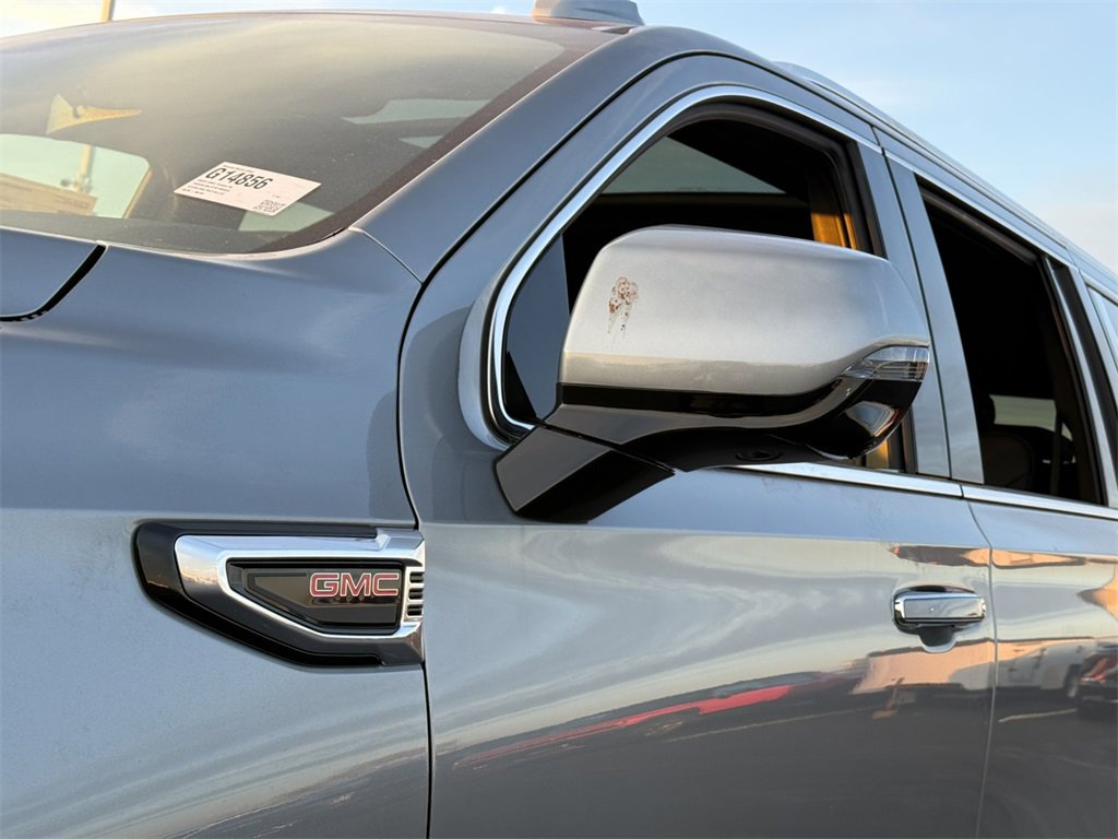2026 GMC YUKON XL - Image 11