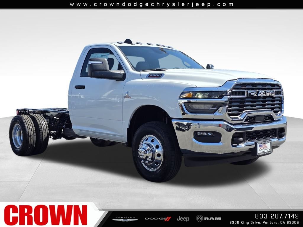 2026 Ram 3500 Tradesman photo 3