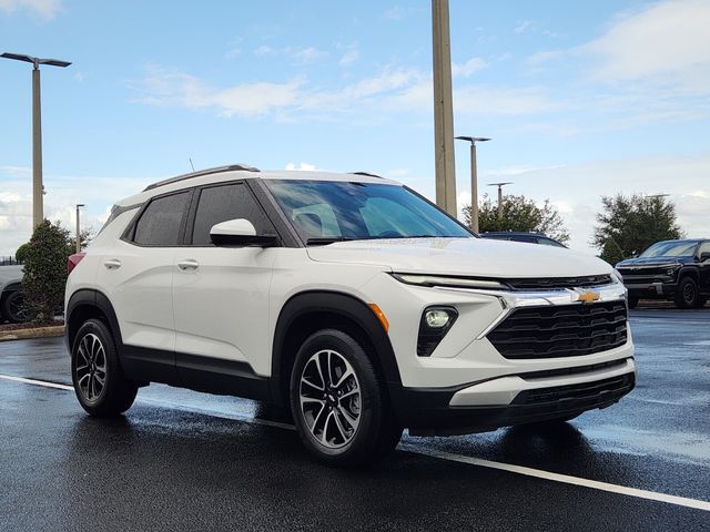 2024 Chevrolet Trailblazer LT photo 8