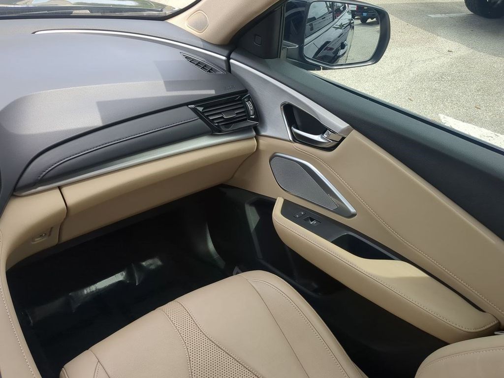 2022 Acura RDX Technology photo 17