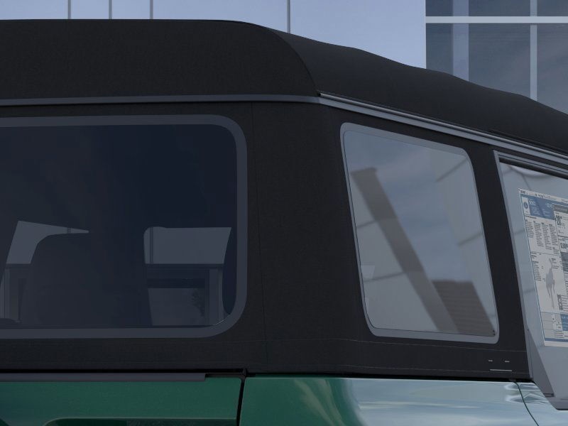 2025 Ford Bronco Base photo 22