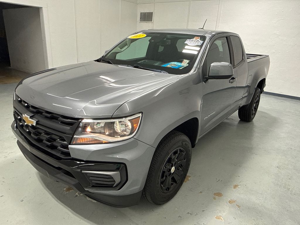 2022 Chevrolet Colorado LT photo 3