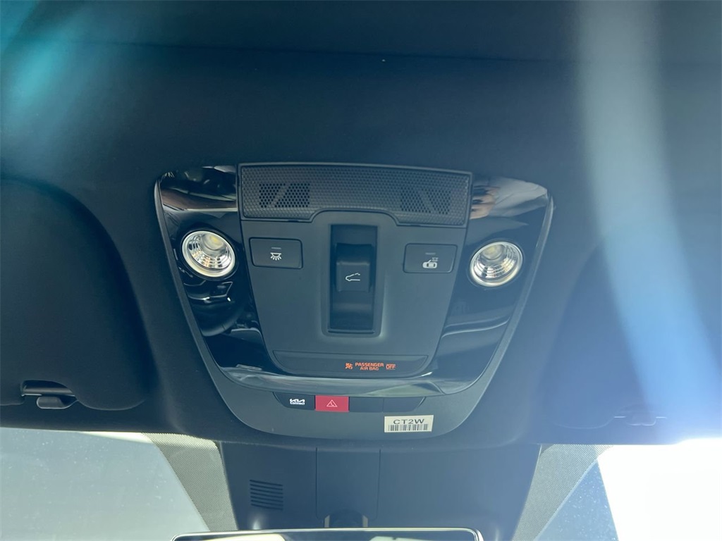 2025 Kia Sorento Hybrid SX Prestige photo 16