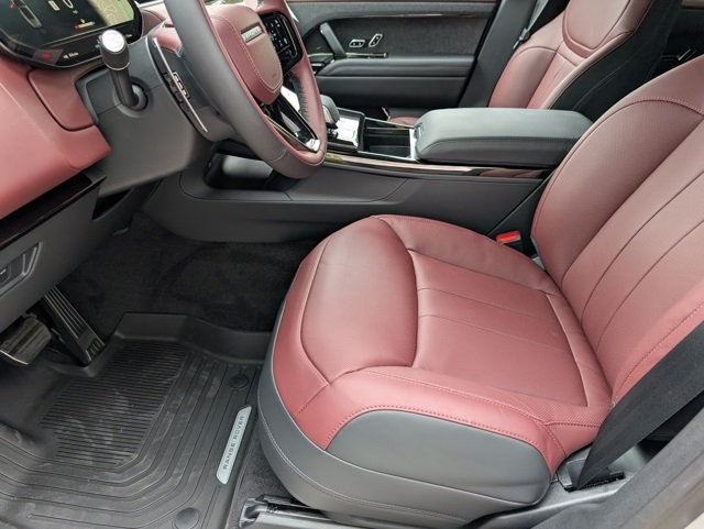 2025 Land Rover Range Rover Sport SE photo 22