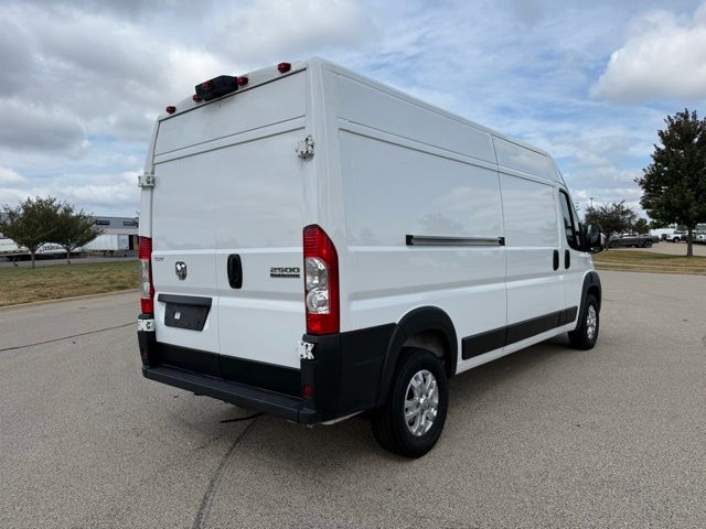 2024 Ram ProMaster 2500 photo 14