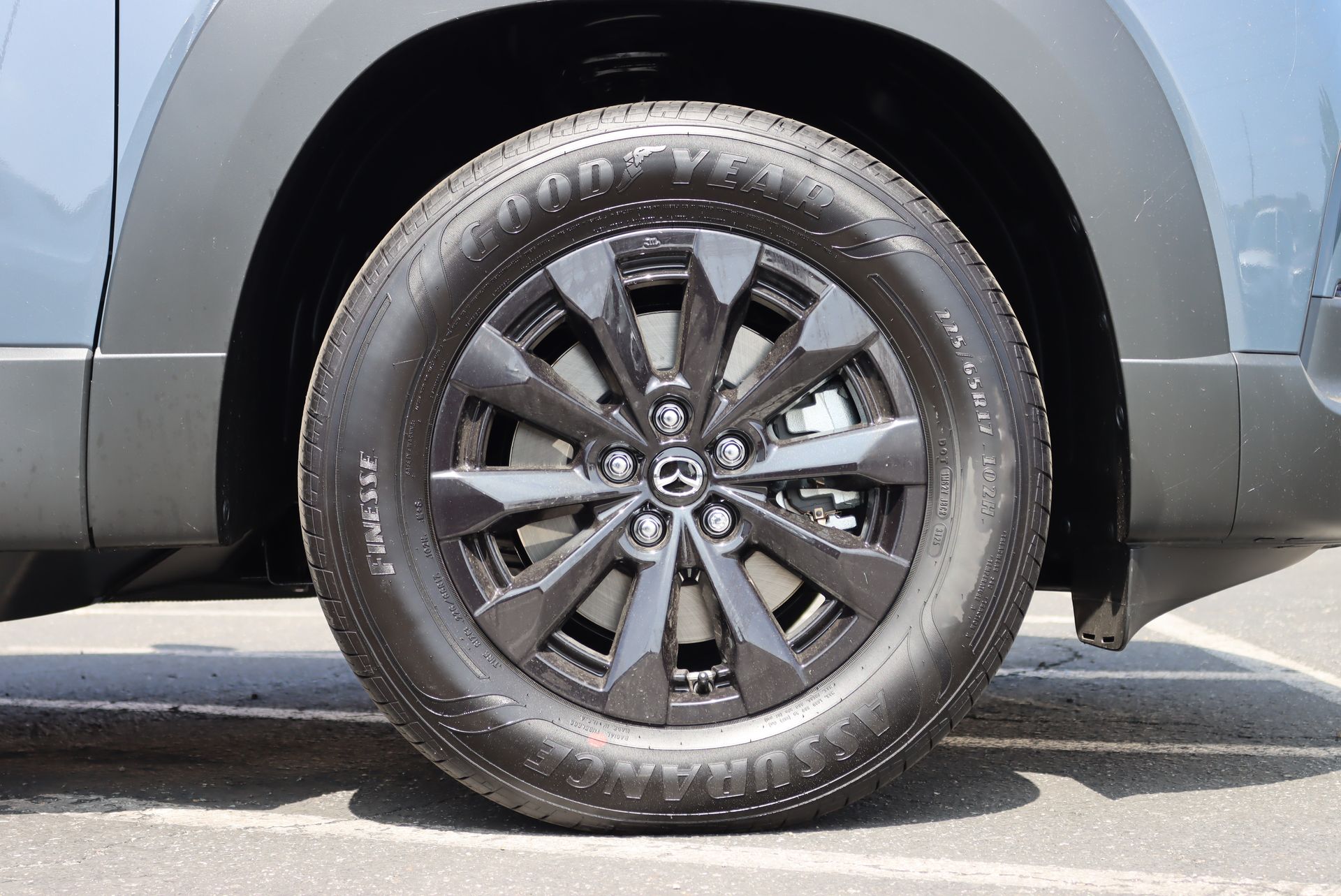 2025 Mazda CX-50 Preferred photo 3