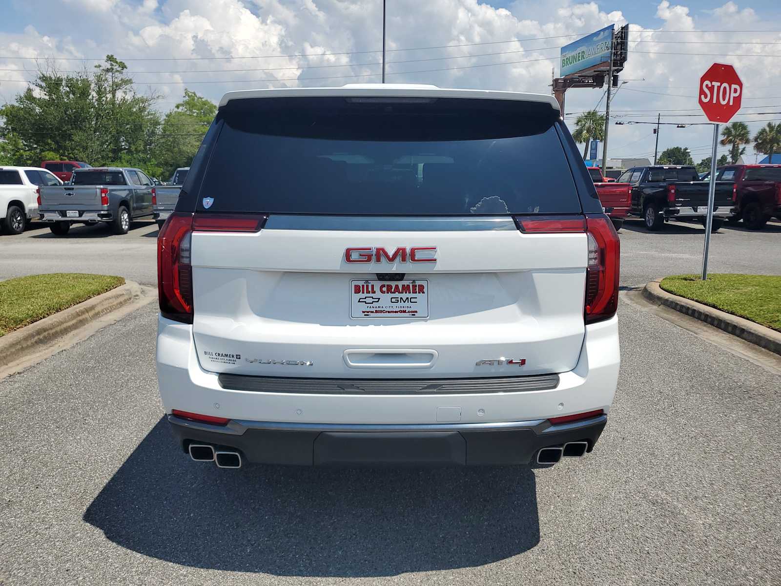 2025 Gmc Yukon XL AT4 photo 4