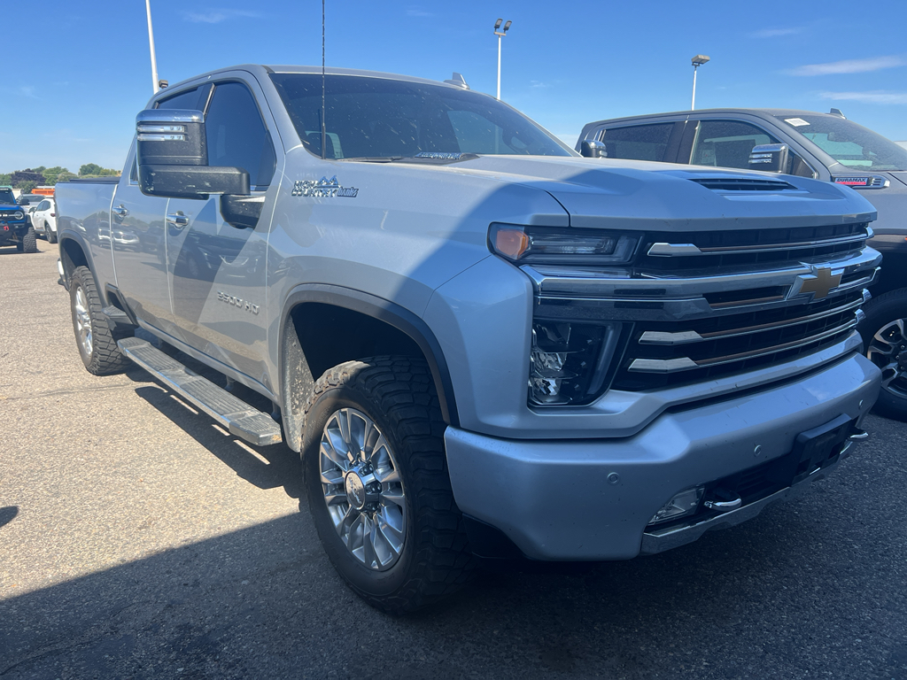 2022 Chevrolet Silverado 2500HD High Country photo 4