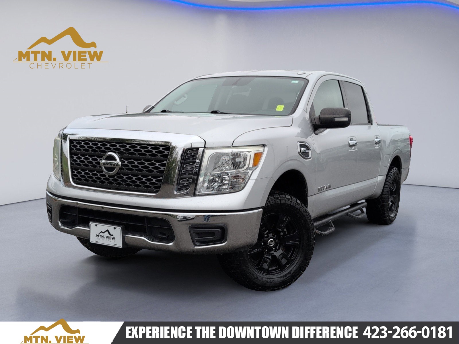 2017 Nissan Titan SV