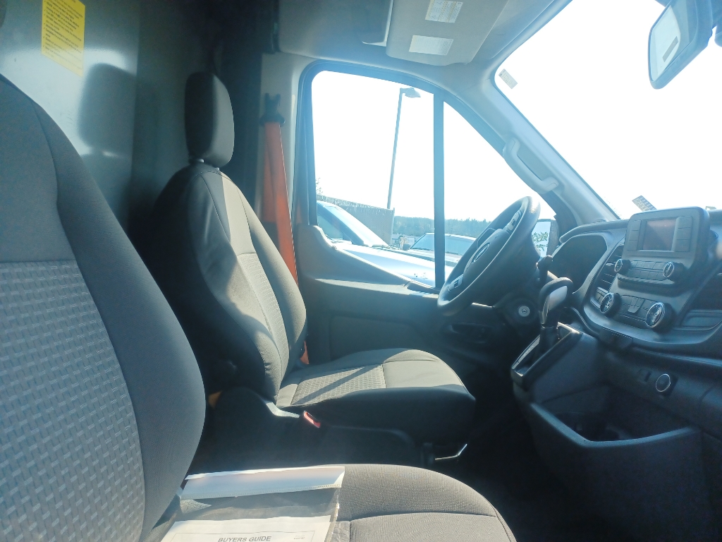 2020 Ford Transit photo 3