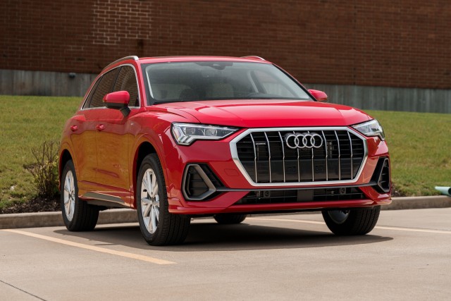 2025 Audi Q3 S line Premium Plus