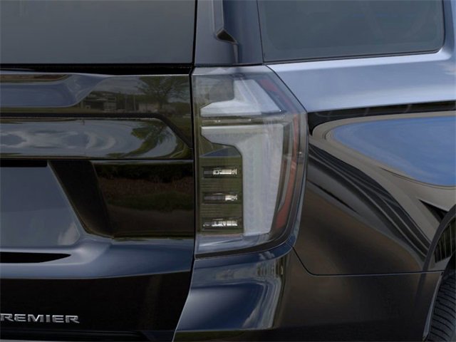 2026 Chevrolet Suburban Premier photo 9