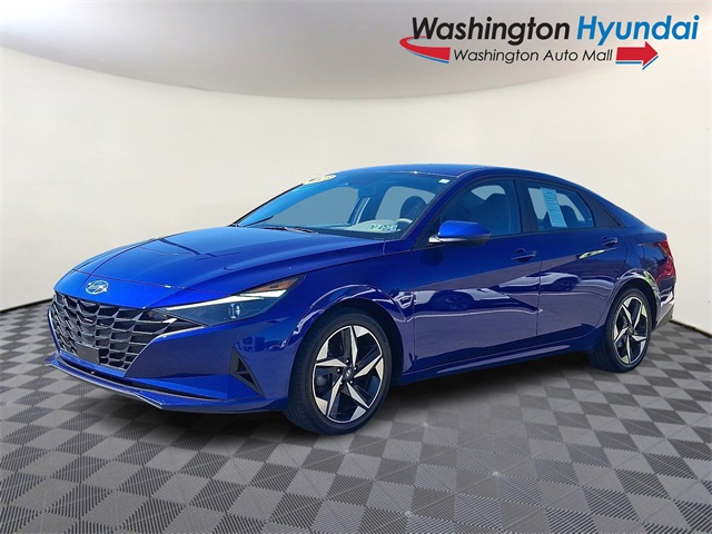 2023 Hyundai Elantra SEL photo 3