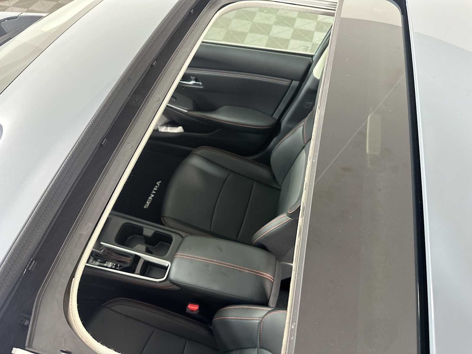 2024 Nissan Sentra SR photo 20