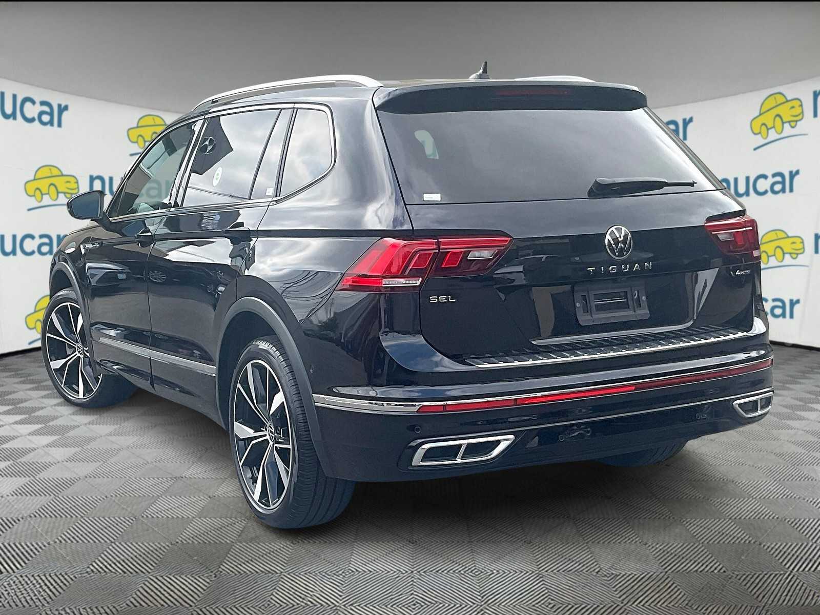 2022 Volkswagen Tiguan SEL Premium R-Line photo 3