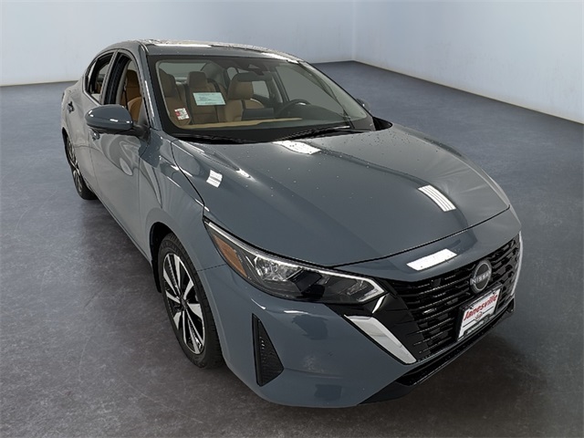 2025 Nissan Sentra SV's photo