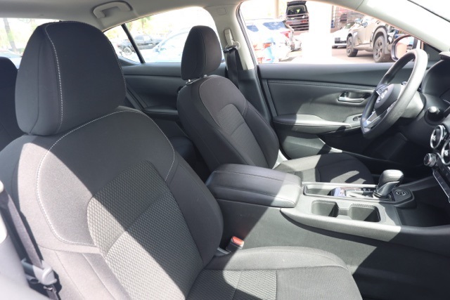 2022 Nissan Sentra S photo 18