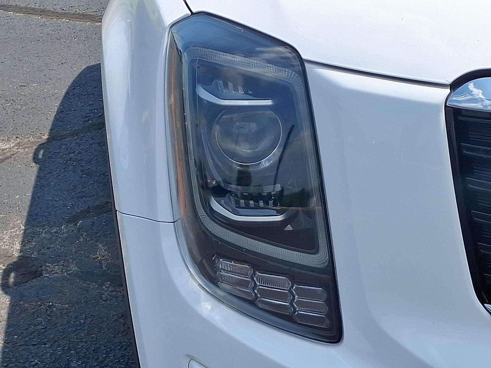 2022 Kia Telluride LX photo 9