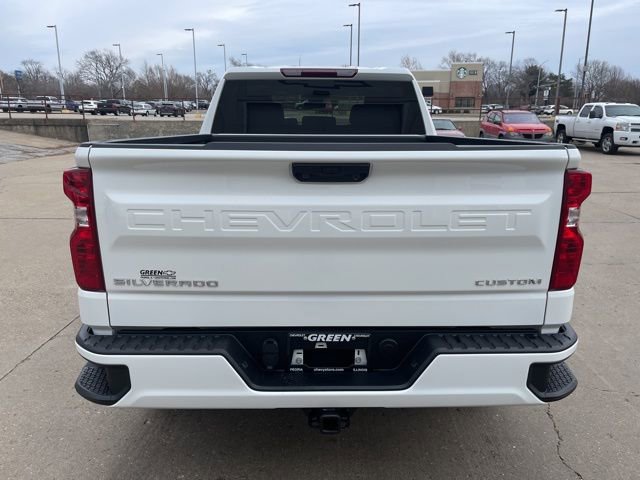 2025 Chevrolet Silverado 1500 Custom photo 4
