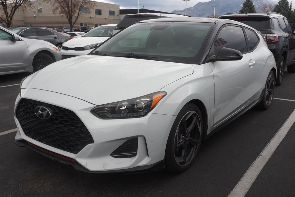 2019 Hyundai Veloster Ultimate's photo