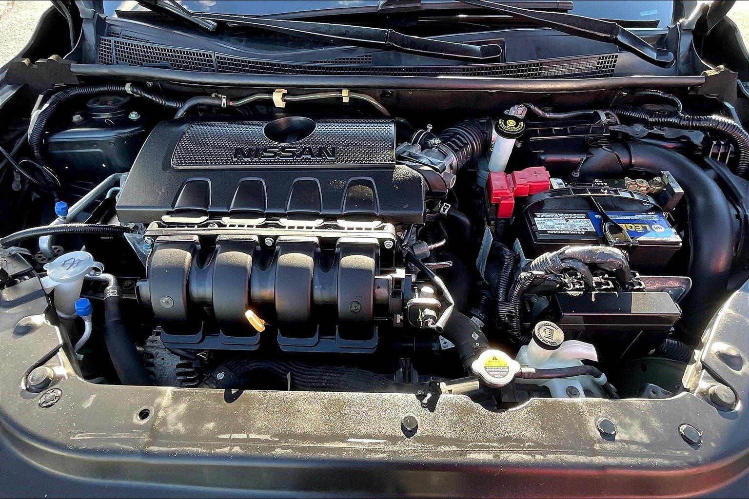 2015 Nissan Sentra SV photo 9