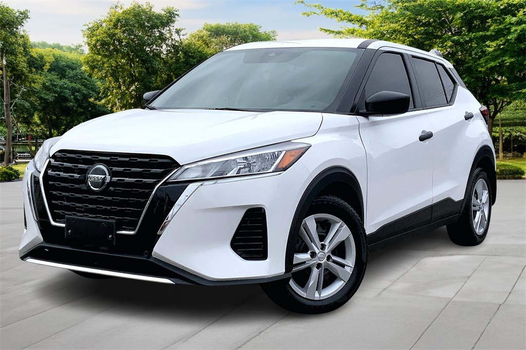 2021 Nissan Kicks S