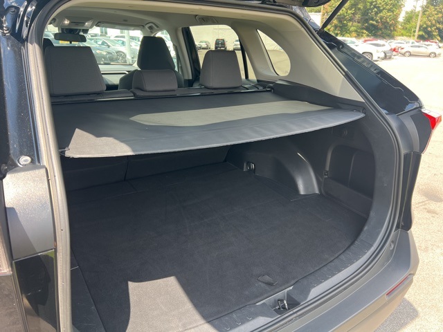 2024 Toyota RAV4 XLE photo 21