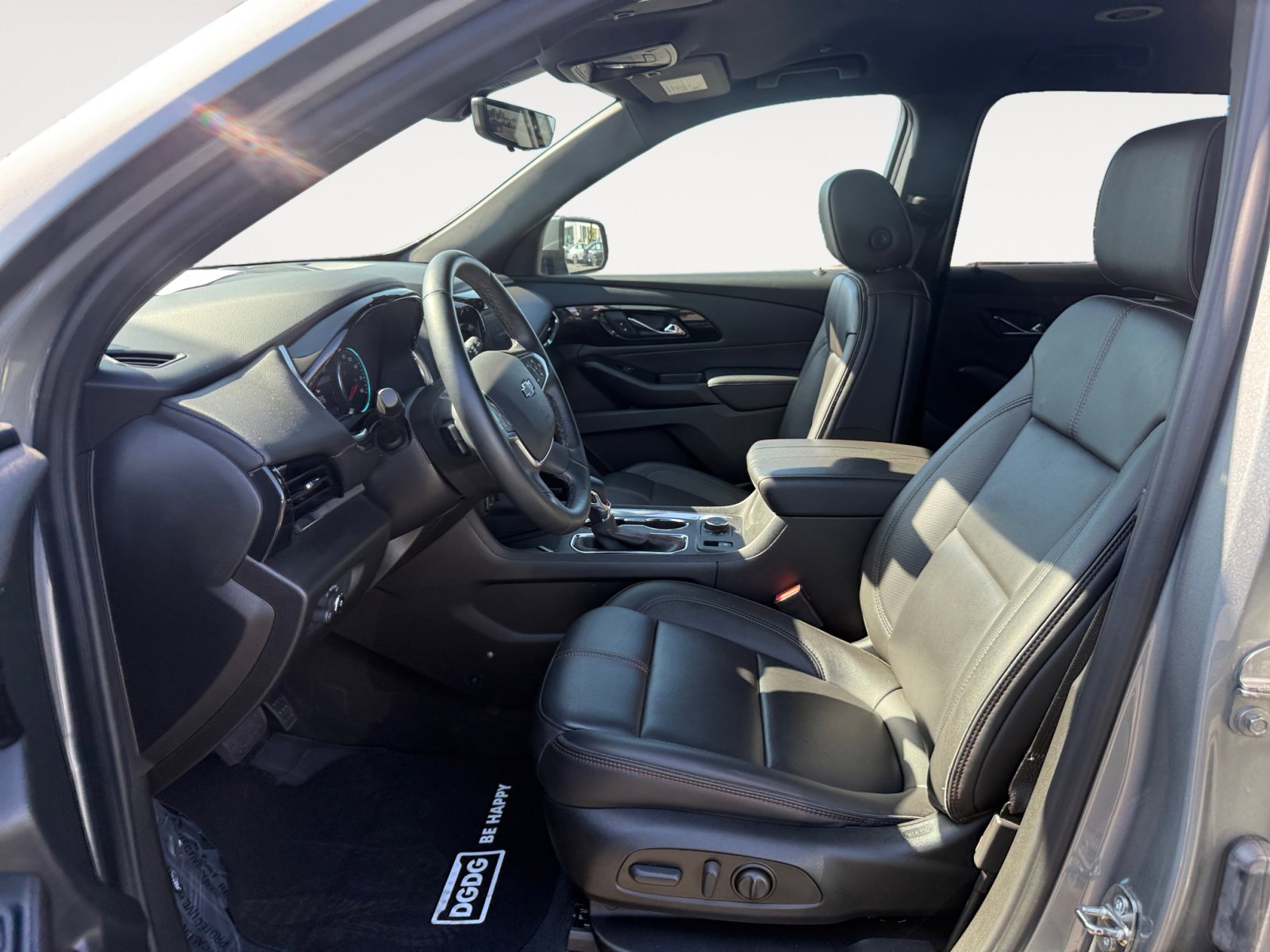 2023 Chevrolet Traverse RS photo 9