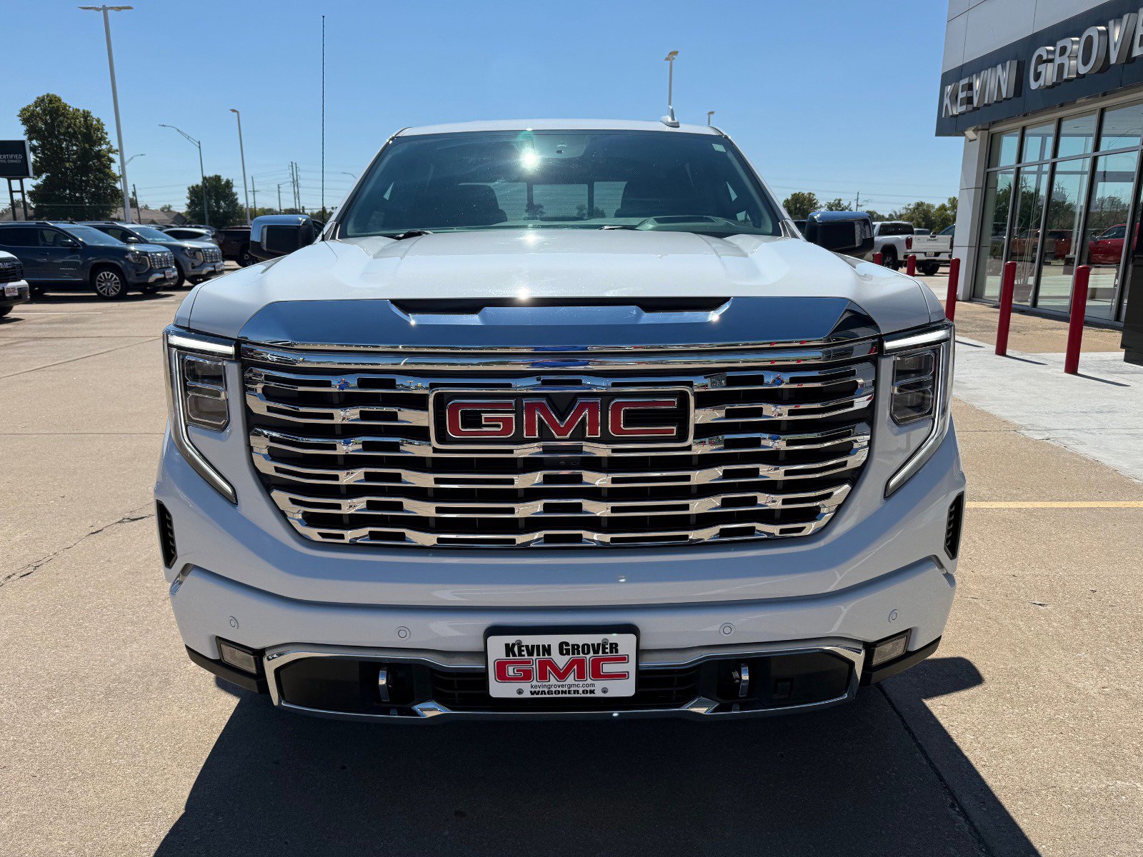 2024 Gmc Sierra 1500 Denali photo 2