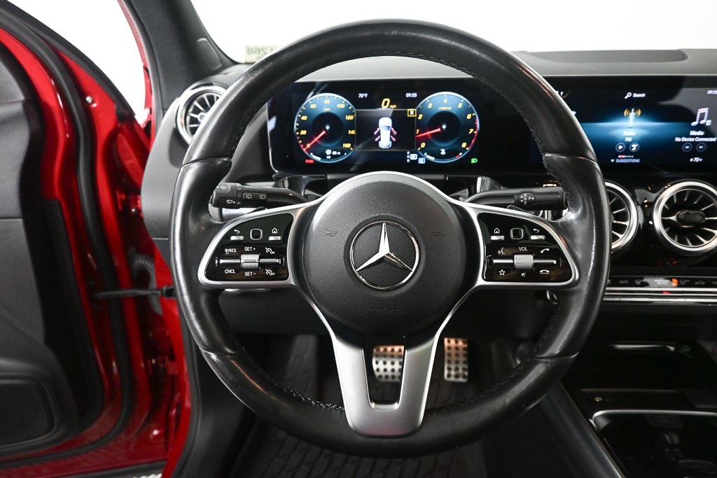 2022 Mercedes Benz GLA 250 4MATIC photo 2