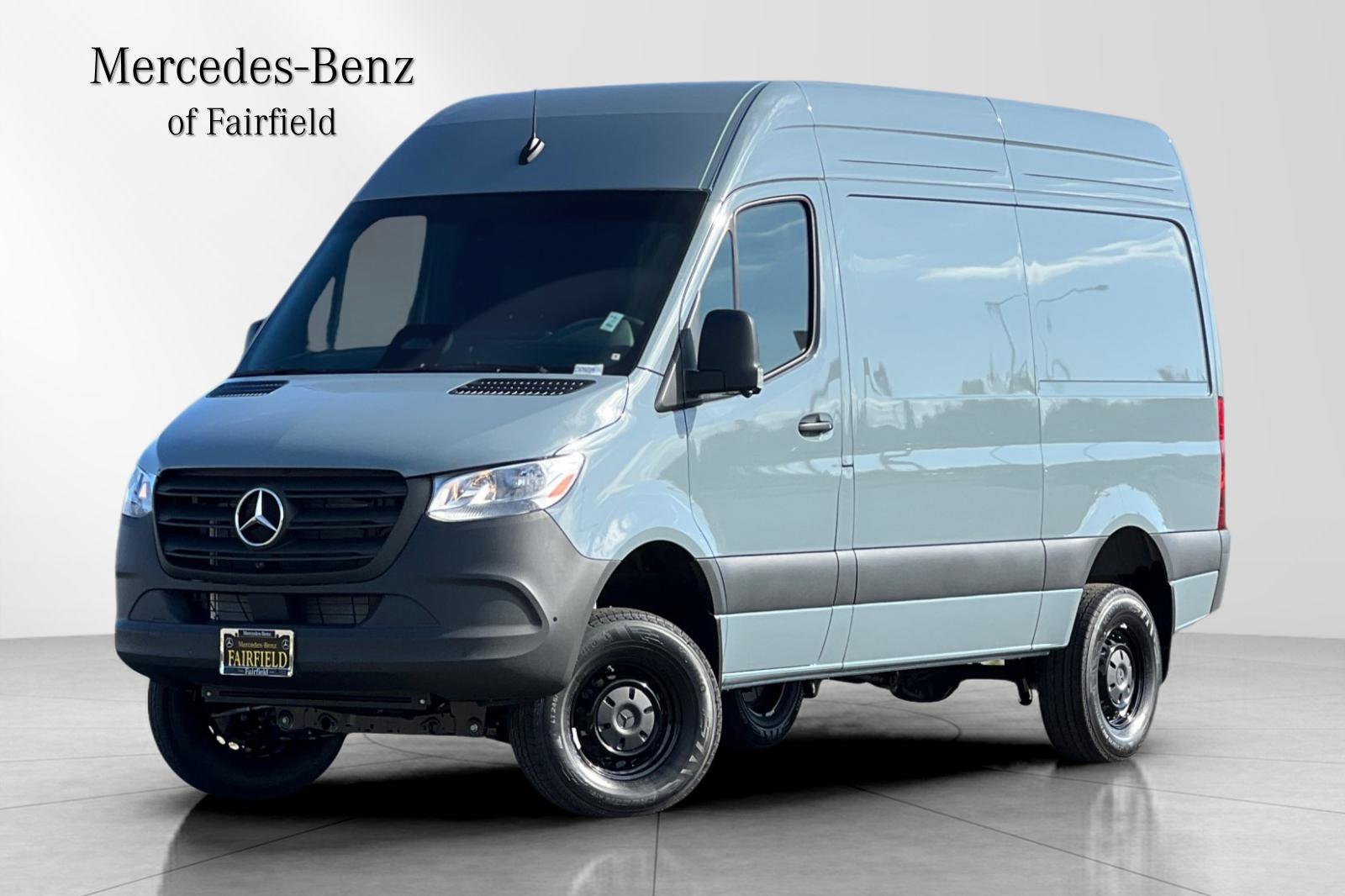 2026 Mercedes-Benz Sprinter Cargo Van Base's photo