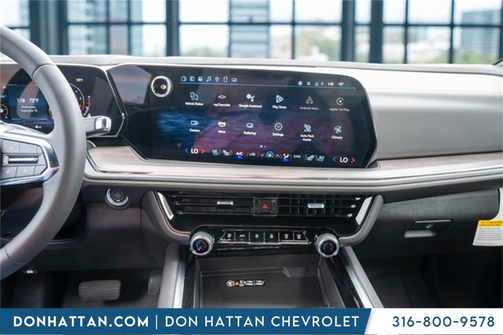 2025 Chevrolet Tahoe Premier photo 8