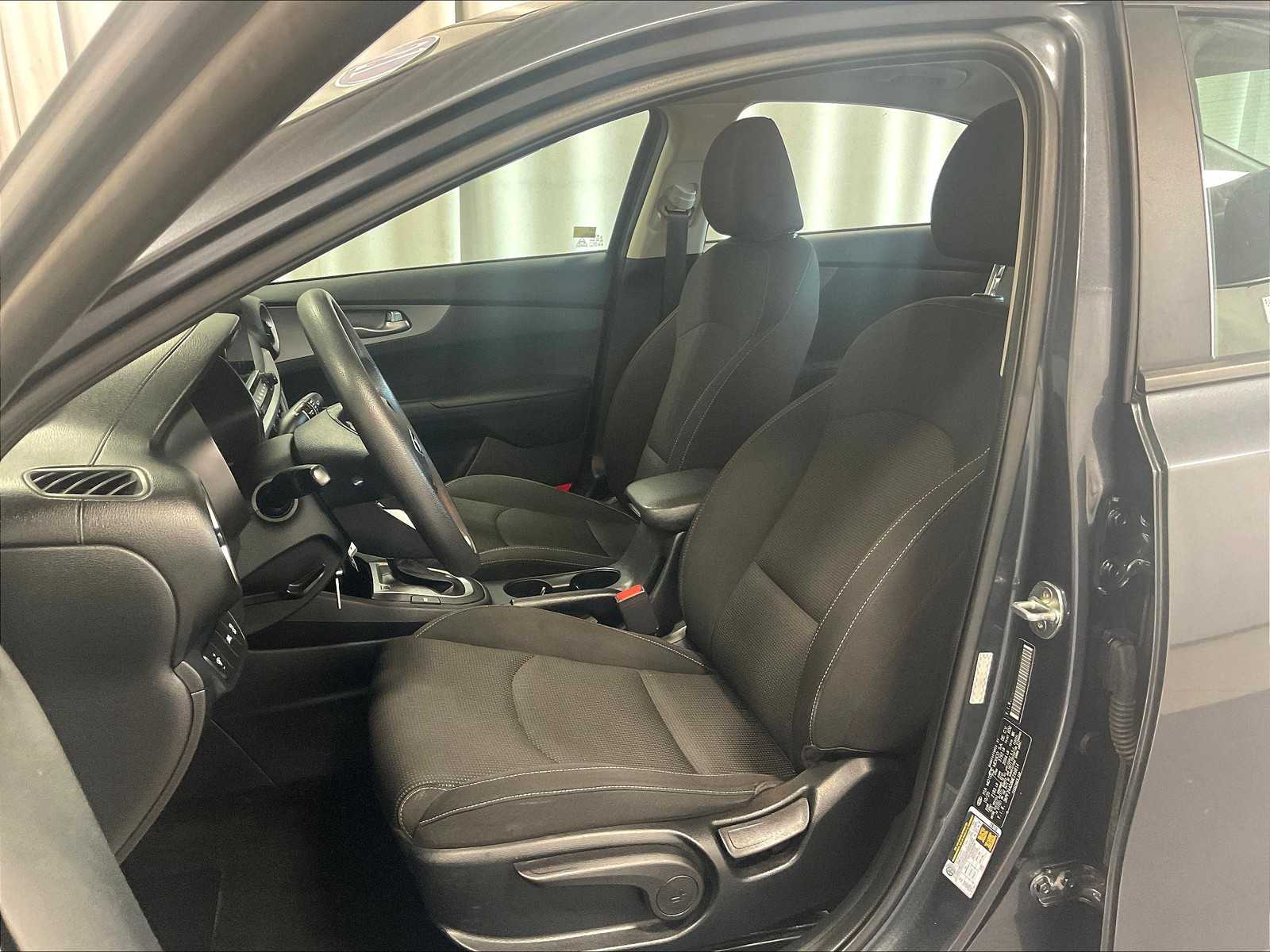 2021 Kia Forte LXS photo 10