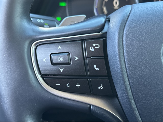 2025 Lexus ES 300h Premium photo 28