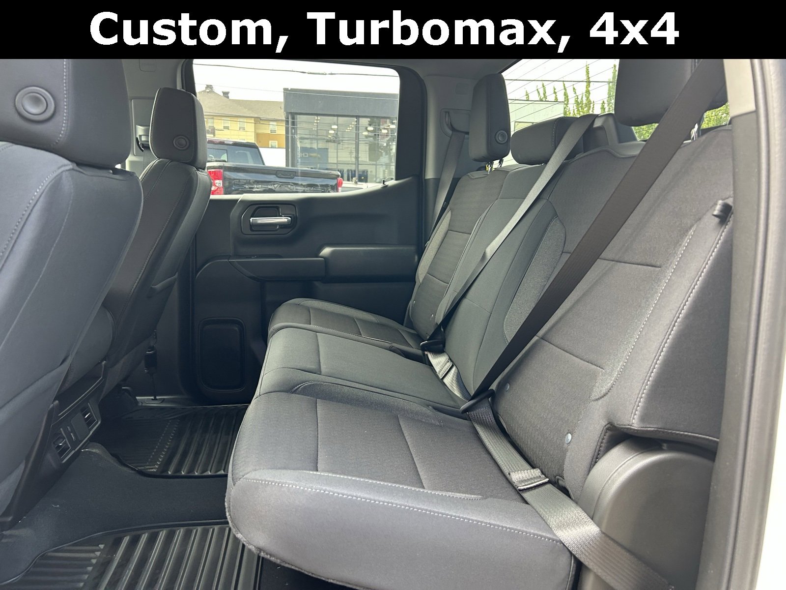 2025 Chevrolet Silverado 1500 Custom photo 18