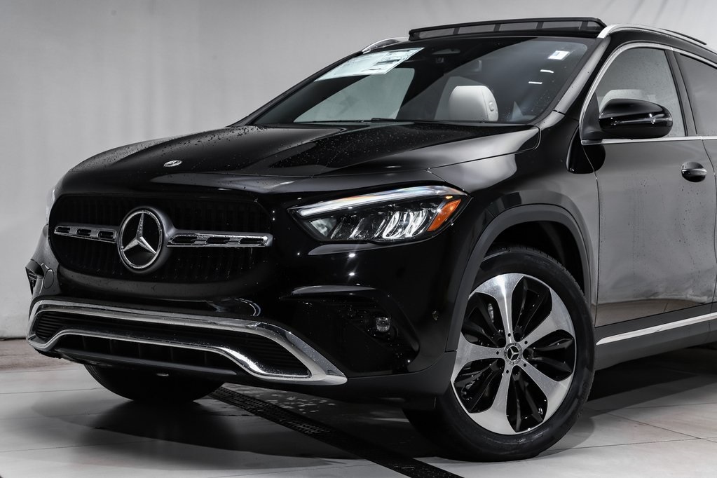 2025 Mercedes Benz GLA 250 photo 2