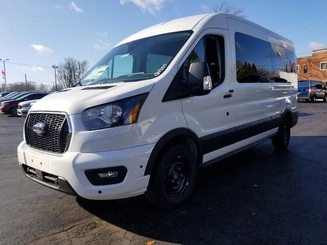 2024 Ford Transit XLT photo 7