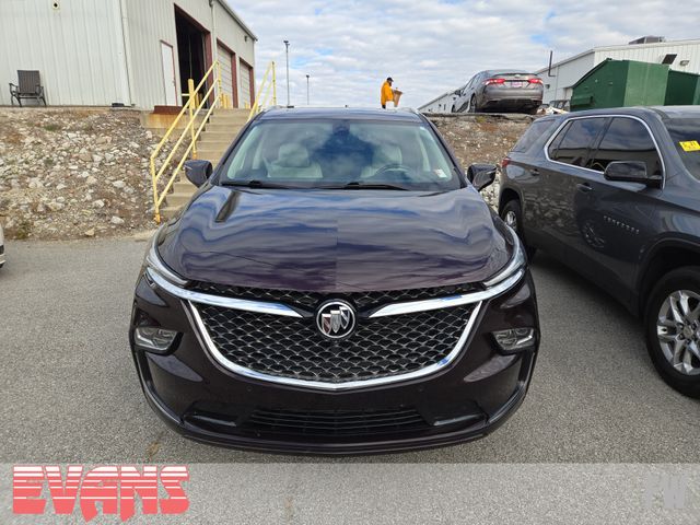 2022 Buick Enclave Avenir photo 2